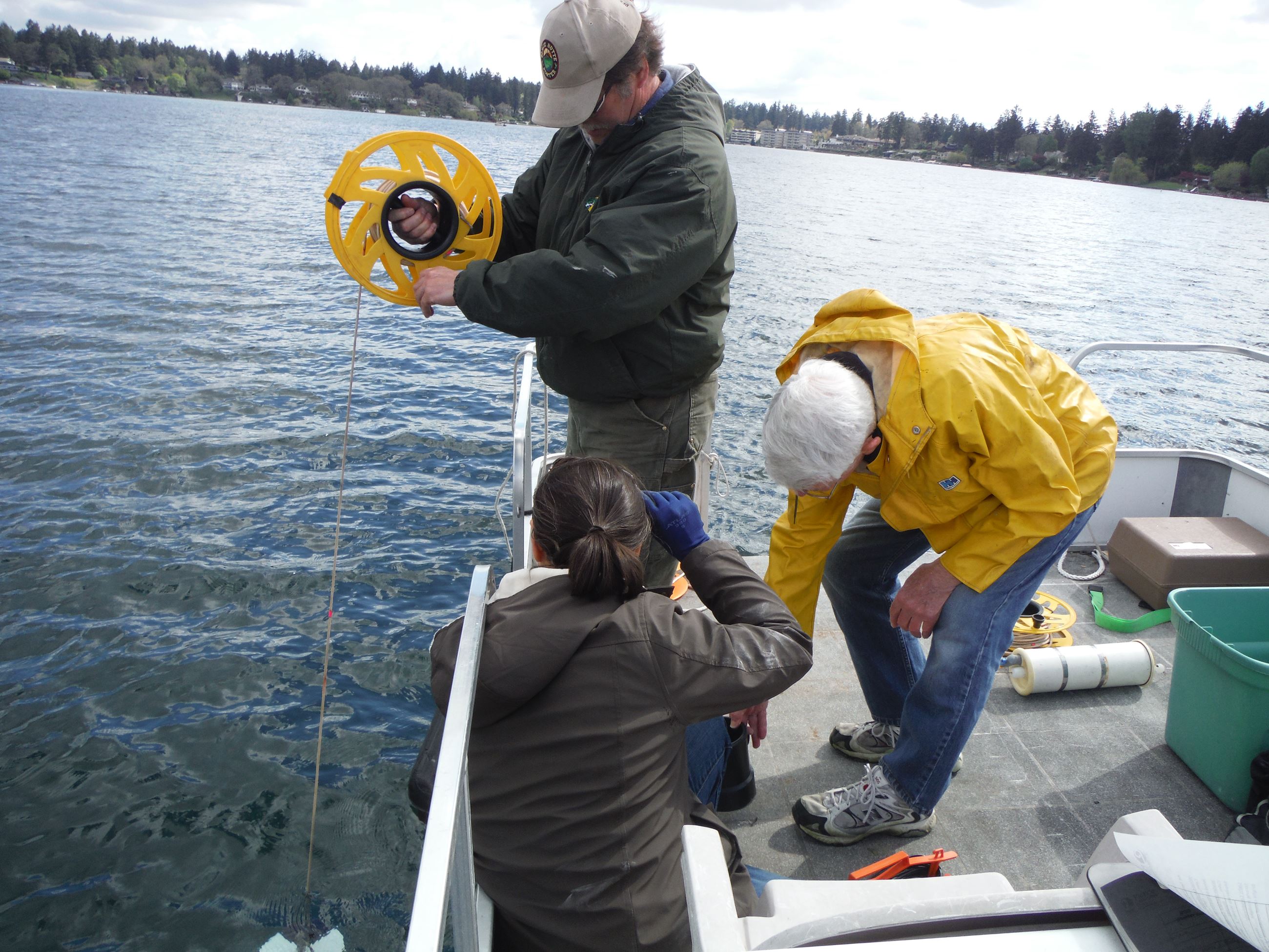 Volunteer monitors Volunteer monitors