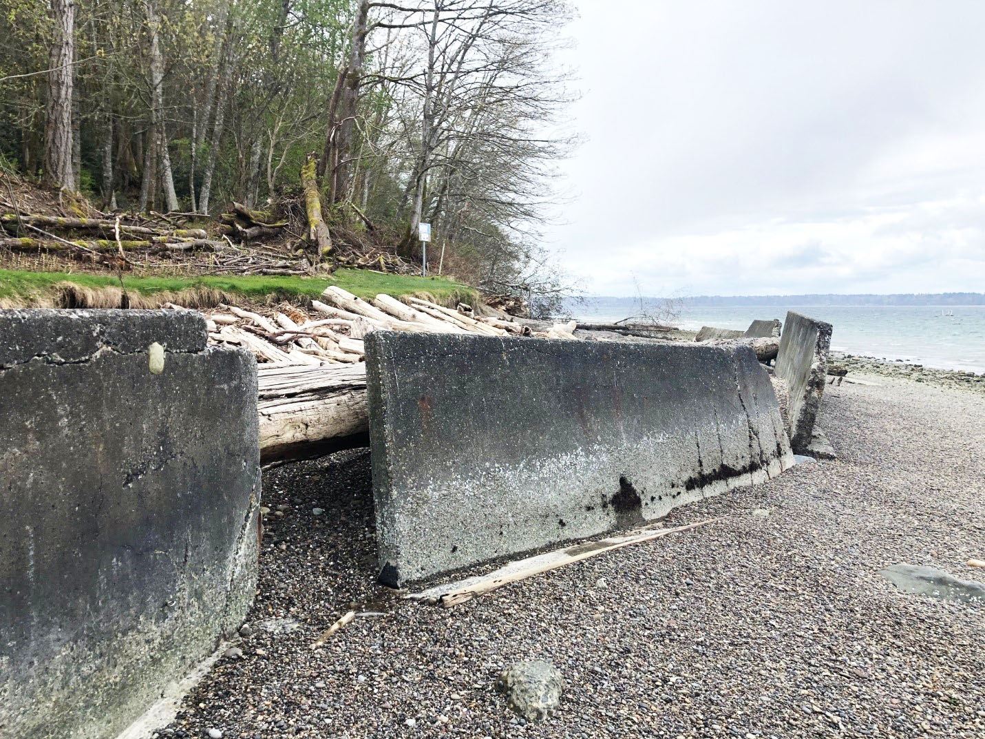 Failing Bulkhead Photo