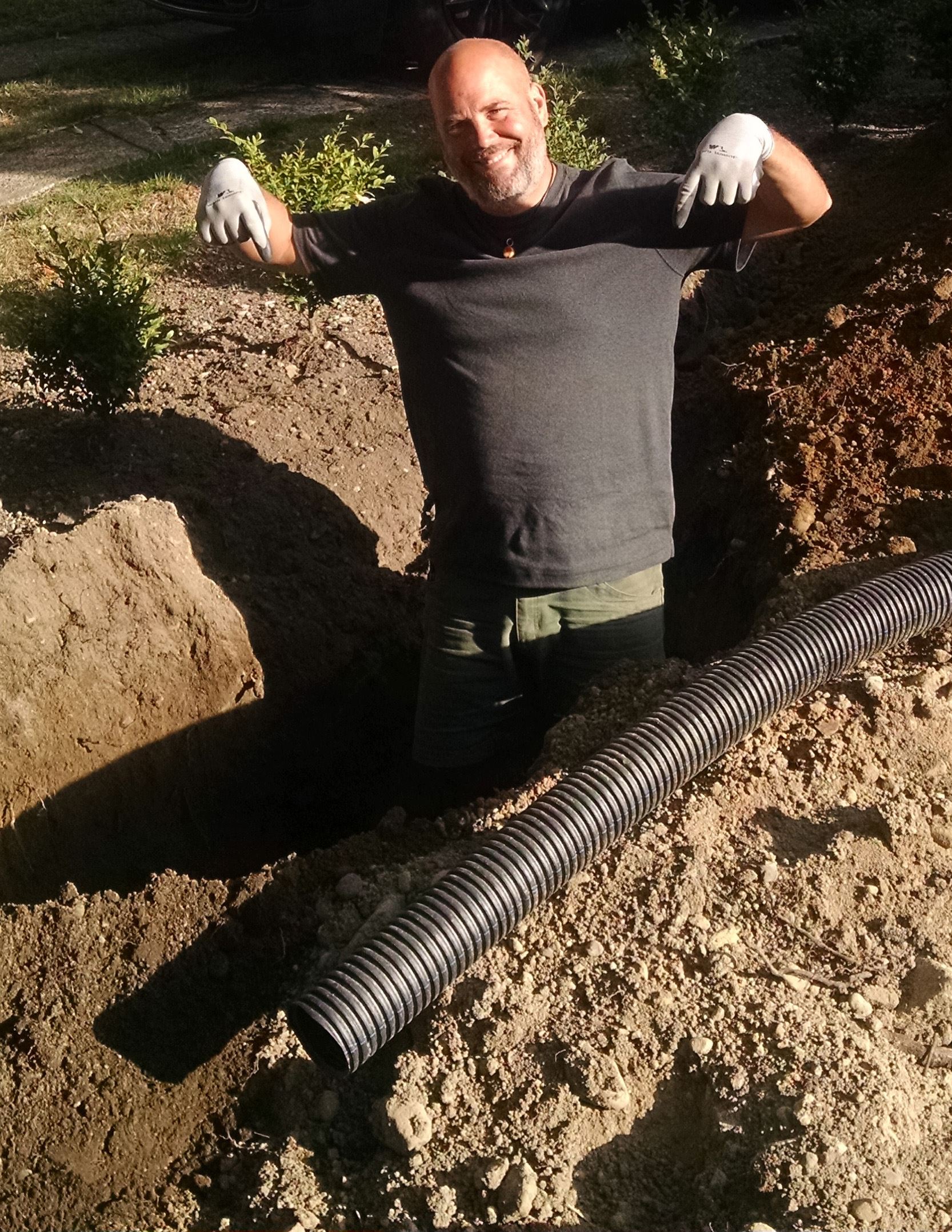 WQ - Infiltration - Scott in hole WQ - Infiltration - Scott in hole